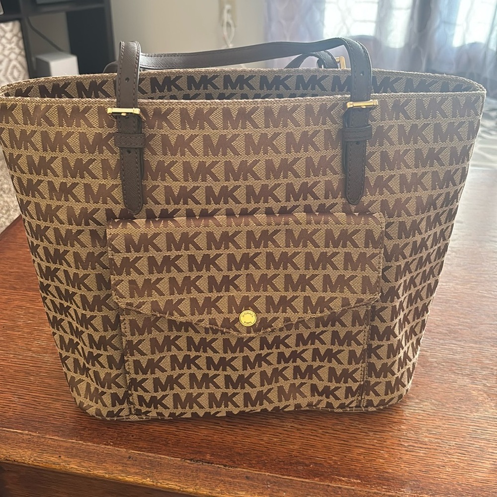 Michael Kors shoulder bag